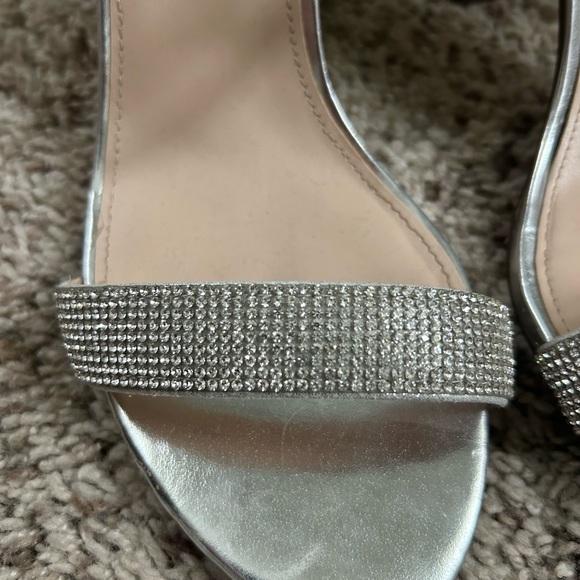 Heels - Picture 2 of 13